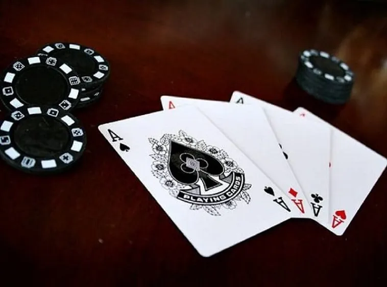 Cách Chơi Sắc Tê Cổng Game Hitclub Dành Cho Người Mới Và Cao Thủ 1 Cách Chơi Sắc Tê Cổng Game Hitclub Dành Cho Người Mới Và Cao Thủ